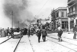 Great Thessaloniki Fire of 1917 httpsuploadwikimediaorgwikipediacommonsthu
