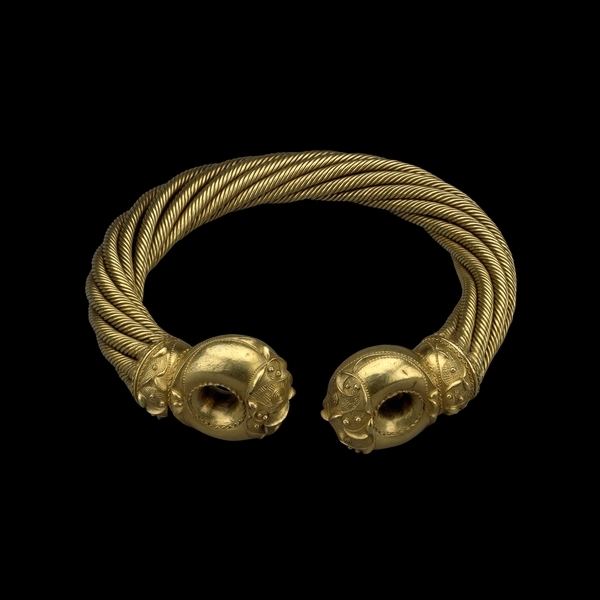 Great Torc from Snettisham The Snettisham Great Torc Extraordinary Stories