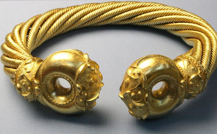 Great Torc from Snettisham Buried treasure the Great Torc Described by The Art Fund Flickr