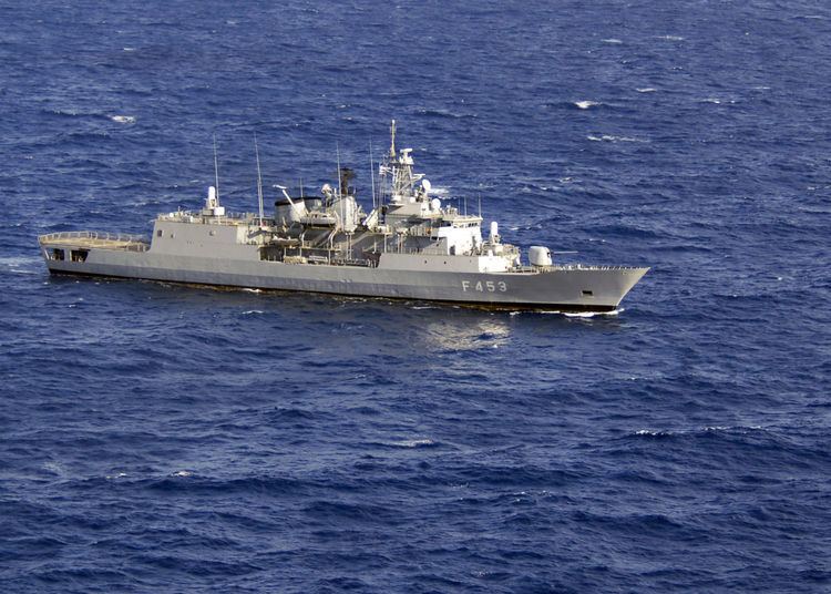 Greek frigate Spetsai httpsuploadwikimediaorgwikipediacommonsthu
