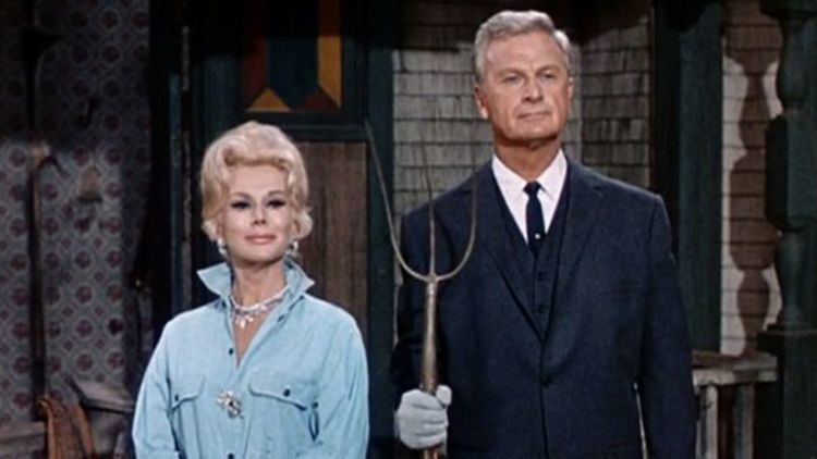 Green Acres The amiable madness of Green Acres A Very Special Episode The