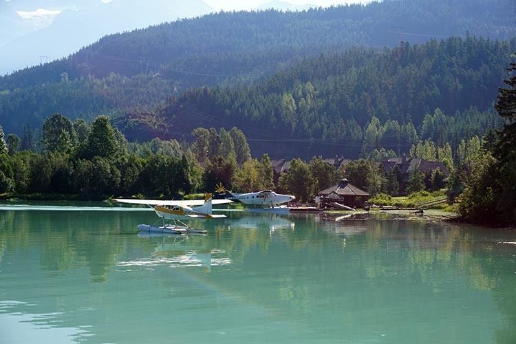 Green Lake (Whistler) httpsaveragejoecyclistcomwpcontentuploads2