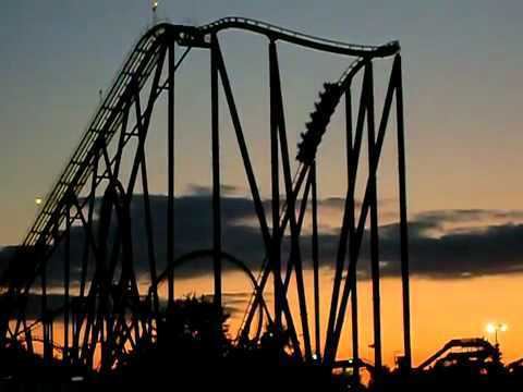 Green Lantern (Six Flags Great Adventure) WN chang roller coaster