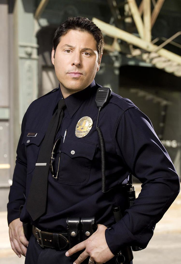 Greg Grunberg Heroes Reborn Brings Back Greg Grunberg as Officer Matt Parkman