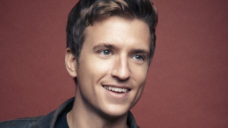 Greg James Greg James I39m a radio nerd and the Official Chart is
