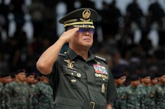 Gregorio Pio Catapang Livestream of Armed Forces change of command ceremony Headlines