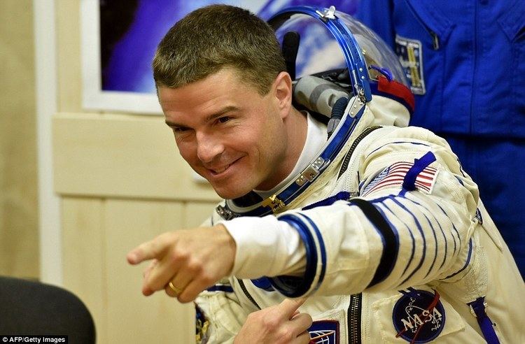 Gregory R. Wiseman Enthusiastic rookie astronaut livetweets inaugural trip