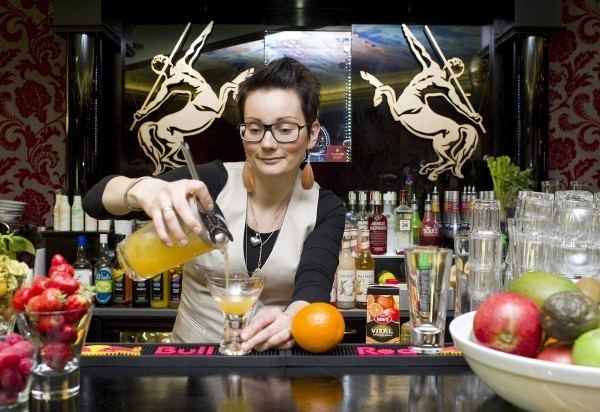 Greta Grönholm Loimaalainen Greta Grnholm valmisti maailman parhaan drinkin TS Ruoka