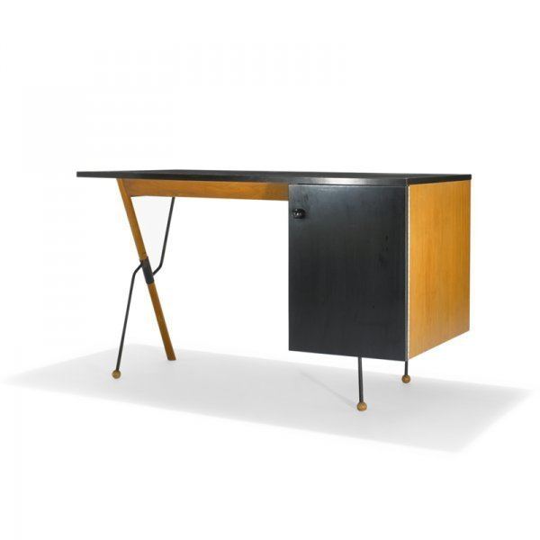 Greta Magnusson-Grossman 141 Greta Magnusson Grossman desk Lot 141