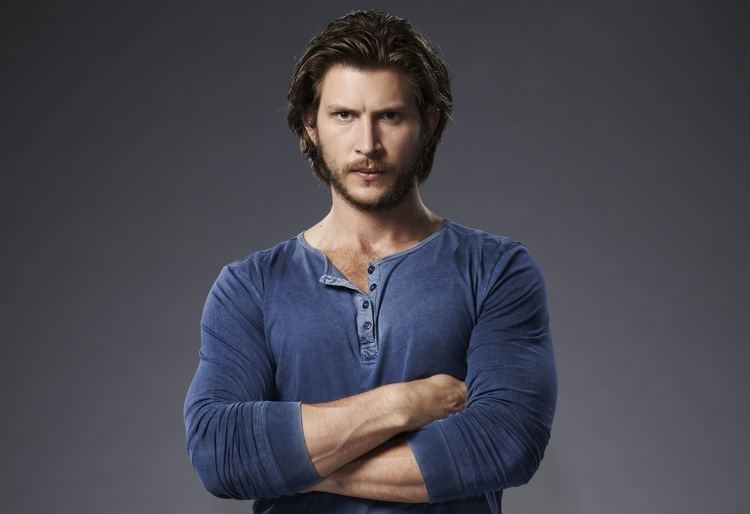 Greyston Holt EXCLUSIVE Greyston Holt talks the twisty Bitten S1 finale