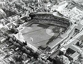Griffith Stadium httpsuploadwikimediaorgwikipediaenthumbb