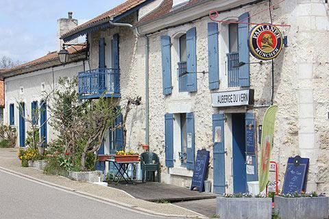 Grignols, Dordogne wwwfrancethiswaycomimagesplacesgrignolsjpg
