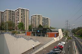 Grigny, Essonne httpsuploadwikimediaorgwikipediacommonsthu