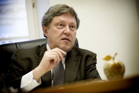 Grigory Yavlinsky Grigory Yavlinsky quotIf you show the white feather you