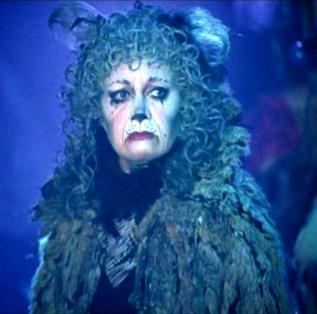 Grizabella httpsuploadwikimediaorgwikipediaenaafGri