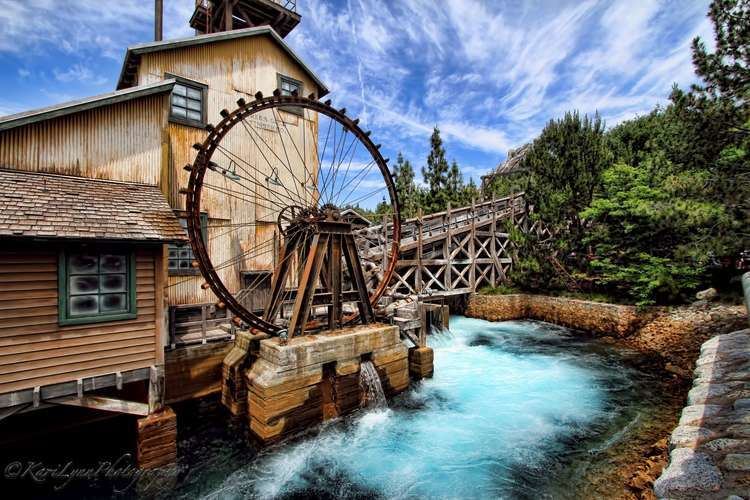 Grizzly River Run Grizzly River Run Disneyland Kari Lynn Photography