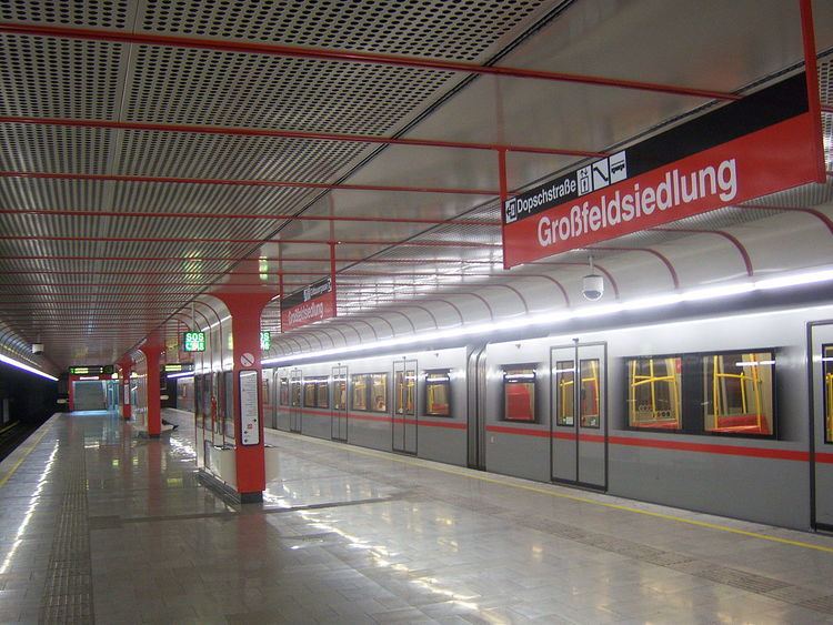 Großfeldsiedlung (Vienna U-Bahn)