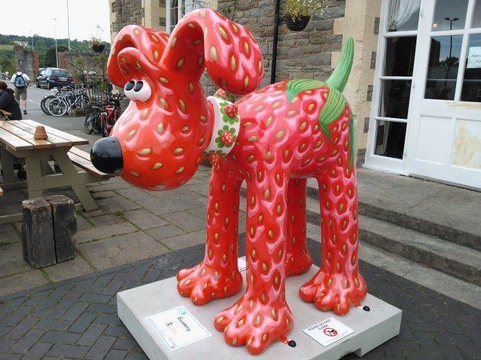 Gromit Unleashed 1000 images about Gromit Unleashed on Pinterest Statue of