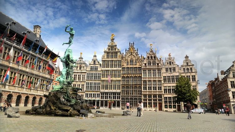 Grote Markt (Antwerp) Ultra HD 4K Video Time Lapse Stock Footage City Hall Stadhuis