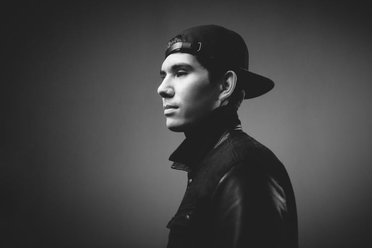 Gryffin Gryffin Debuts quotWhole Heartquot and Paints an Intimate Portrait of his