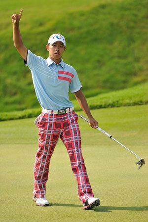 Guan Tianlang Teenage golfer Guan Tianlang fires 69 in Zurich Classic