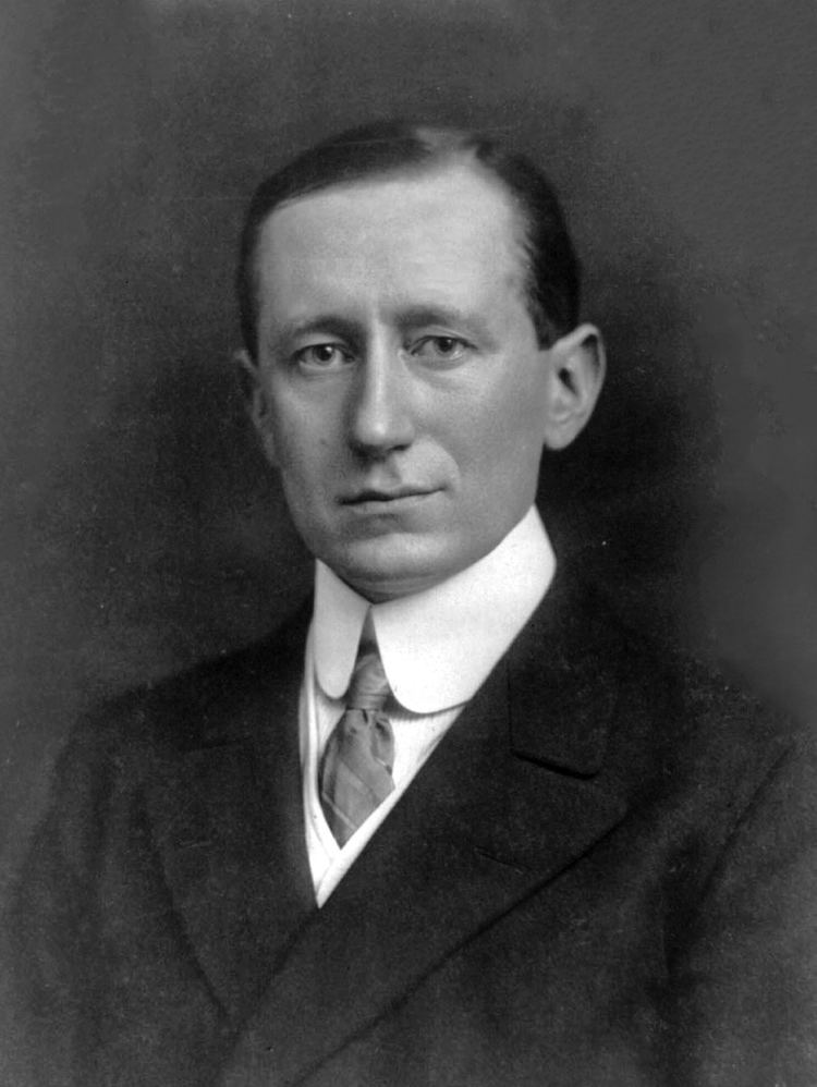 Guglielmo Marconi httpsuploadwikimediaorgwikipediacommons00