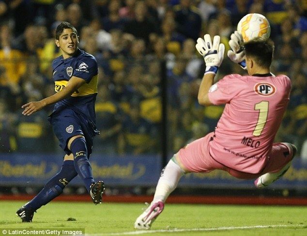 Guido Vadala Carlos Tevez closing on Boca Juniors return with Argentine
