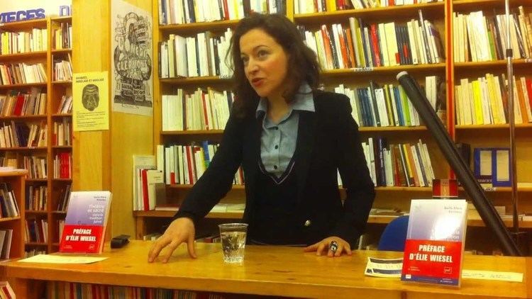 Guila-Clara Kessous Guila Clara Kessous la Librairie Thtrale le 4 avril 2013 YouTube