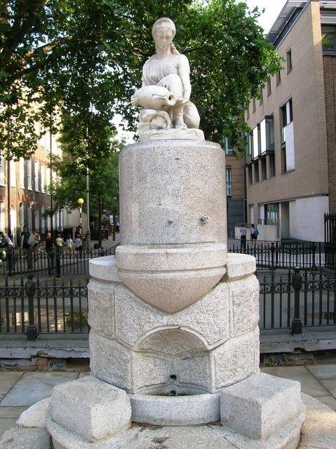 Guilford Place drinking fountain