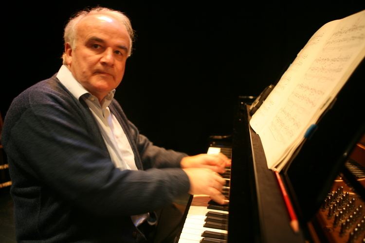 Guillermo Gonzalez (pianist) GALERIA GUILLERMO GONZALEZ