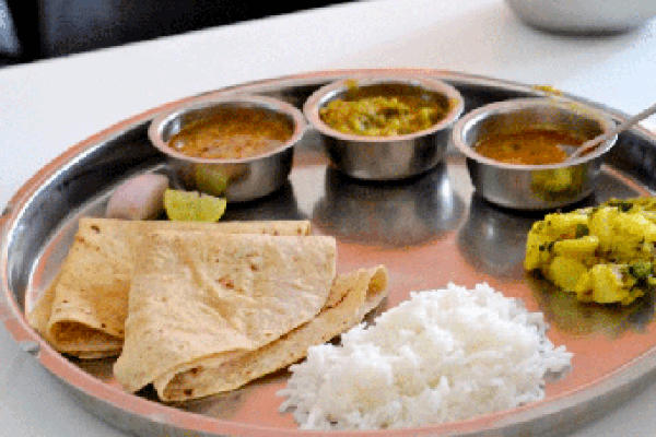 Gujarati Thali Pure Gujarati Thali Yummy Kitchens