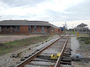 Gulfport station httpsuploadwikimediaorgwikipediacommonsthu