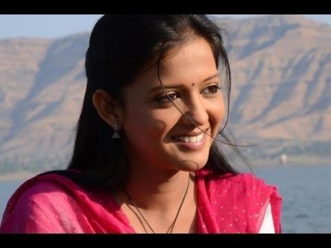 Gulki Joshi Know Your Favourite Star Gulki Joshi aka Sugni YouTube