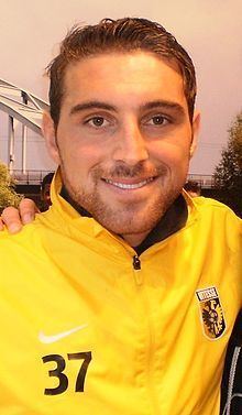 Guram Kashia httpsuploadwikimediaorgwikipediacommonsthu