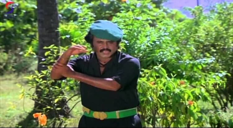 Guru Sishyan (1988 film) Tamil Action Scene Guru Sishyan Guru Fights with Chitras Uncle