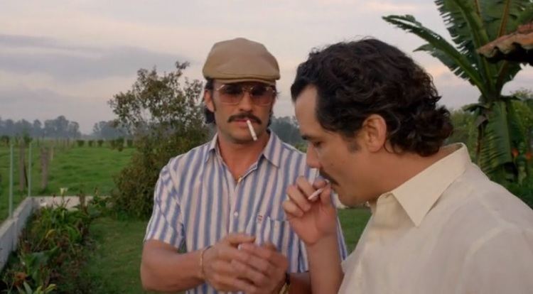 From left to right: Juan Pablo Raba as Gustavo Gaviria and Wagner Moura as Pablo Escobar