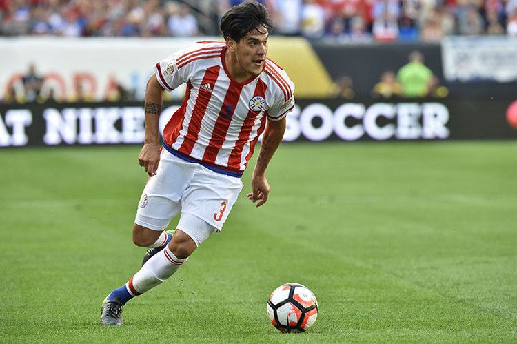 Gustavo Gómez Reports Milan in talks to sign Lans center back Gustavo Gomez