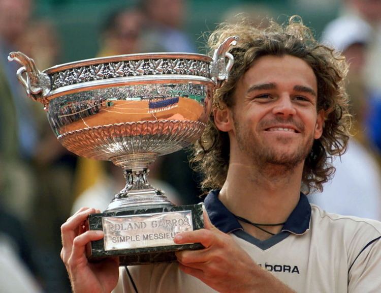 Gustavo Kuerten Gustavo Kuerten Brazil 2000 French Open Mens Singles Champion