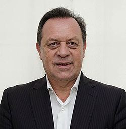 Gustavo Santos (politician) httpsuploadwikimediaorgwikipediacommonsthu