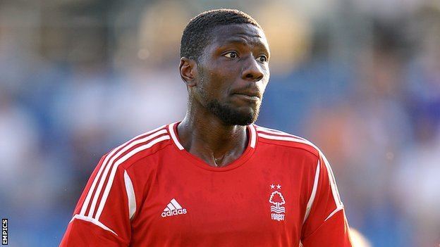 Guy Moussi BBC Sport Guy Moussi Millwall sign Nottingham Forest
