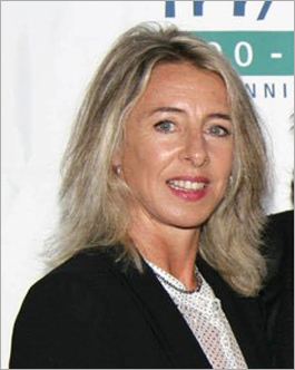 Gwen Lister Gwen Lister 2004 Courage in Journalism Award International