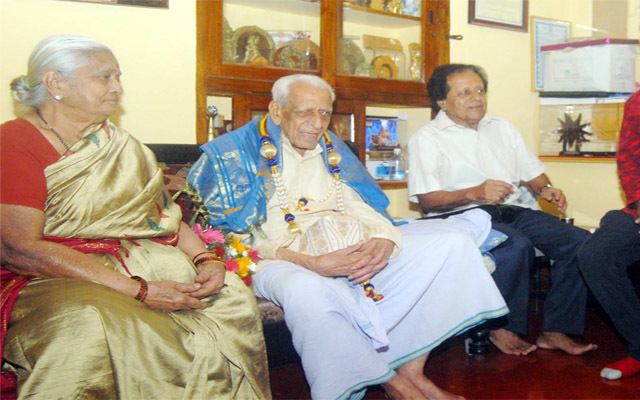 H. S. Doreswamy Freedom fighter a year away from Century H S Doreswamy feted