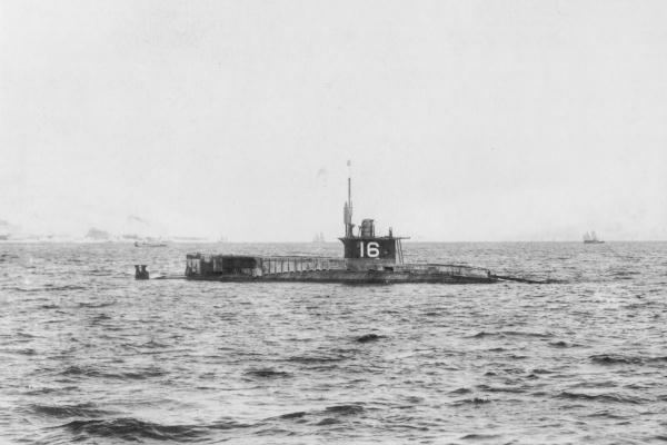 Ha-7-class submarine
