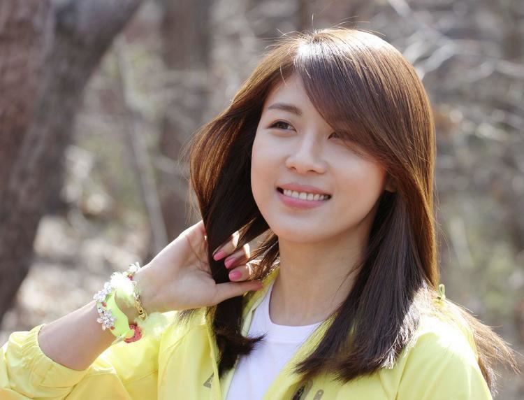 Ha Ji-won Actress Ha Ji Won Preparing for Hollywood Amid Busy