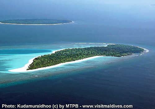 Haa Dhaalu Atoll wwwmaledivenatresortskudamuraidhoojpg