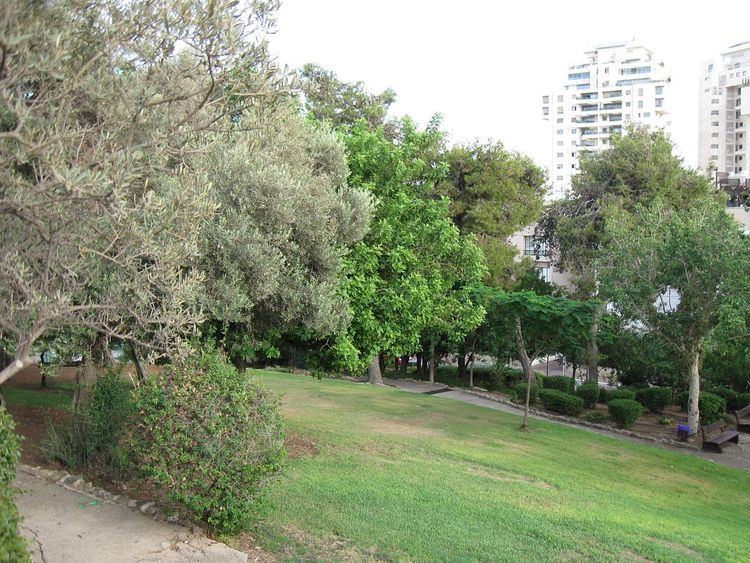 HaAliya HaShniya Garden
