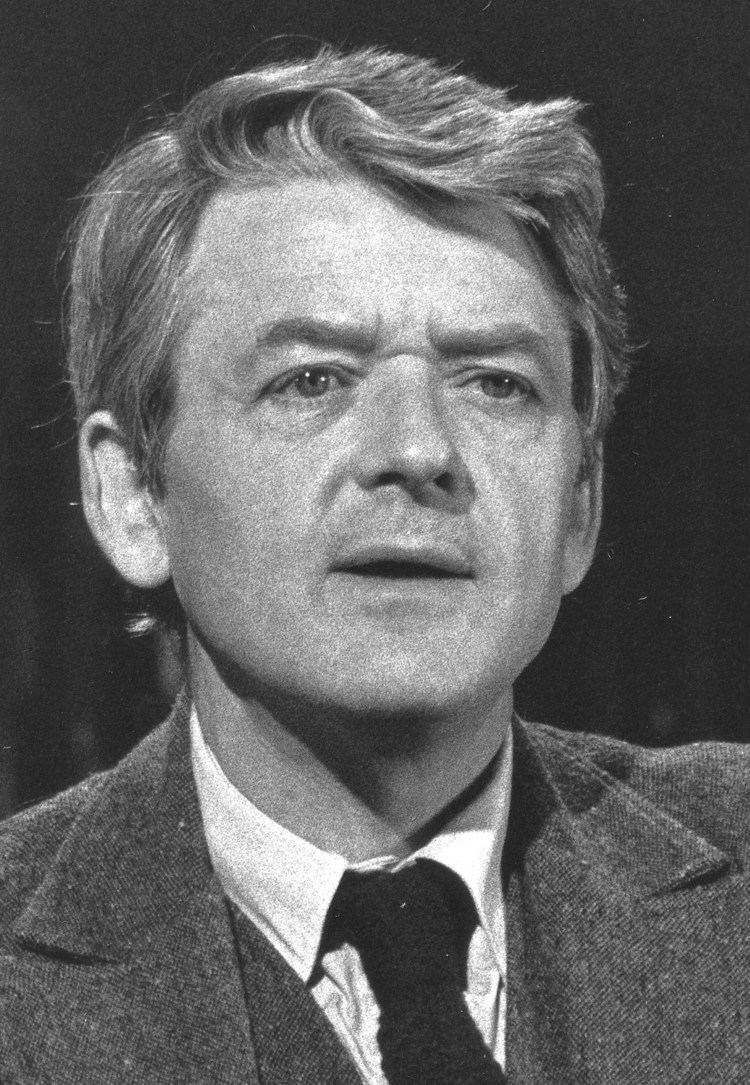 Hal Holbrook httpsuploadwikimediaorgwikipediacommons00