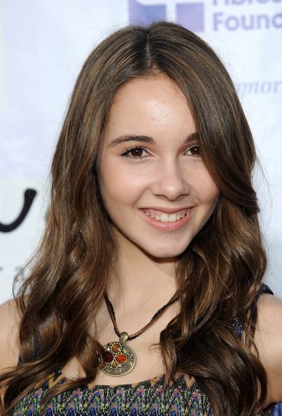 Haley Pullos Haley Pullos Pictures 2nd Annual Wisteria Lane Block