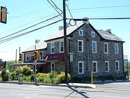 Halfway House, Pennsylvania httpsuploadwikimediaorgwikipediacommonsthu