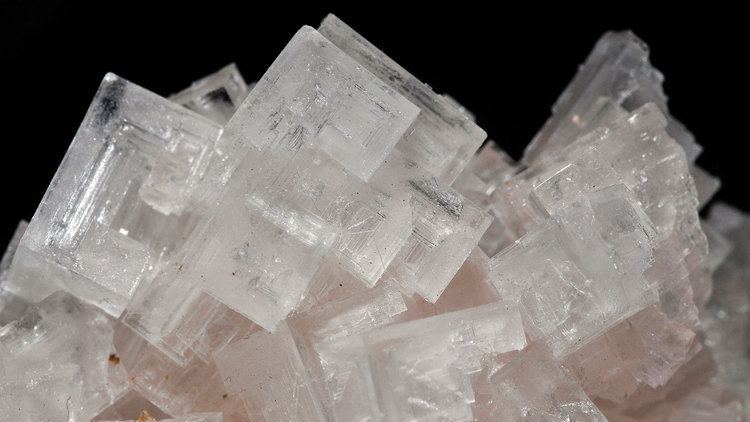 Halite Halite Properties amp Photos Crystal Information